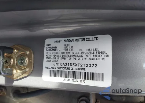 1999 Nissan Maxima Gle/Gxe/Se/Se-L z USA, uszkodzony, nr VIN JN1CA21D5XT212072